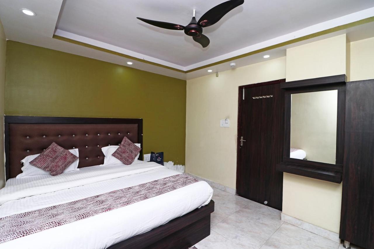 Oyo 15169 Hotel Rk Inn Lucknow Exterior foto